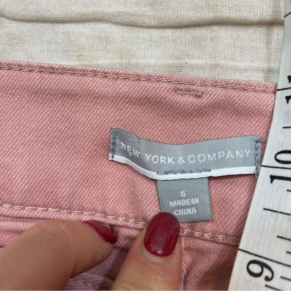 New York & Company‎ Pink Distressed Straight Leg Jeans Size 6 - Picture 8 of 8
